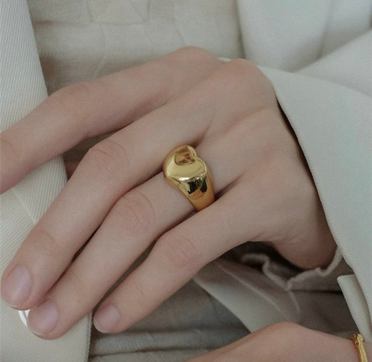 Heart ring