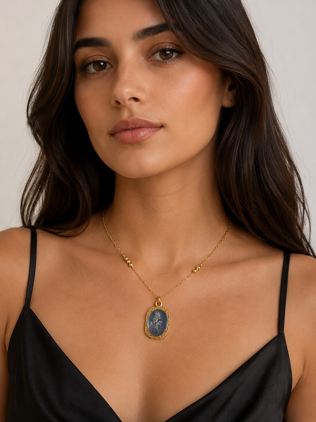 Flor Necklace