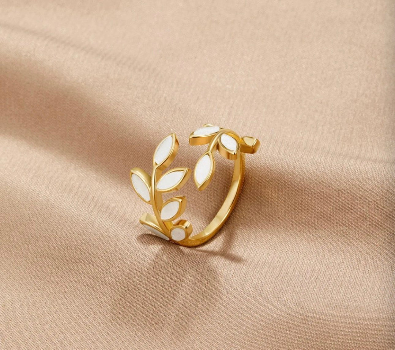 Floral ring